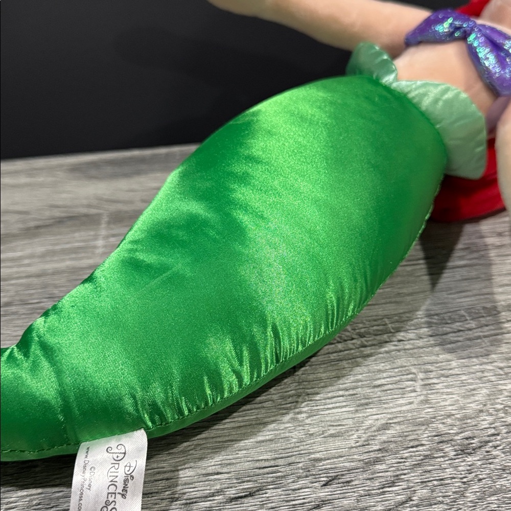 Disney | The Little Mermaid: Ariel Plush - 18” Plush Toy - Picture 8 of 13